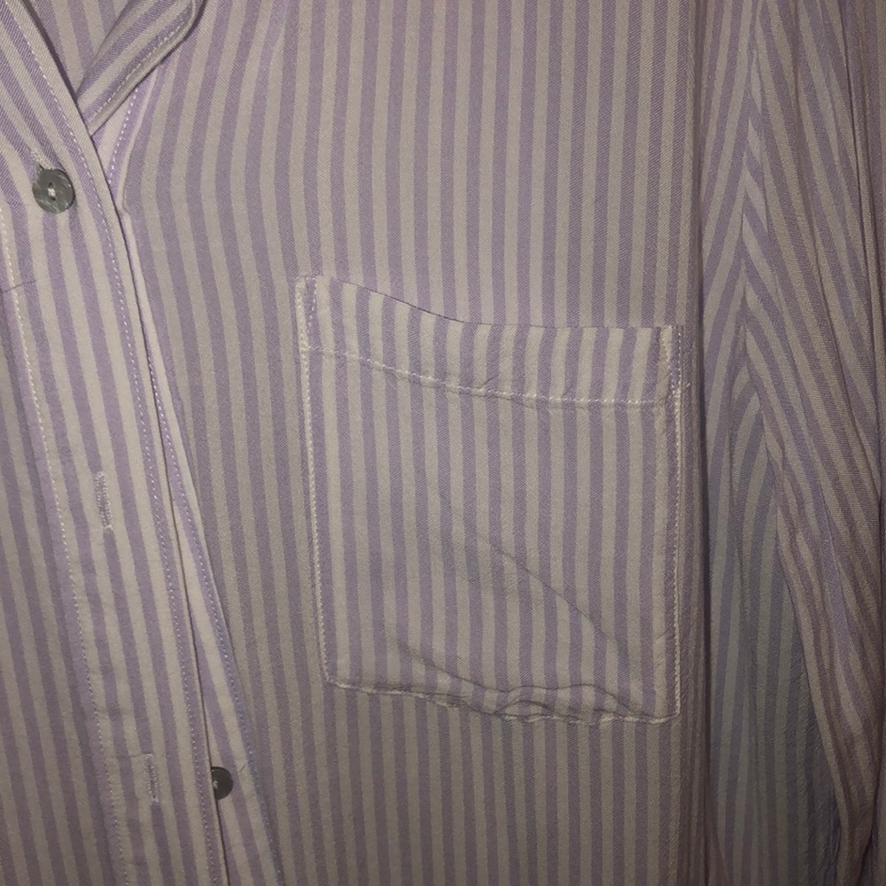 Universal Thread button down - Picture 2 of 3